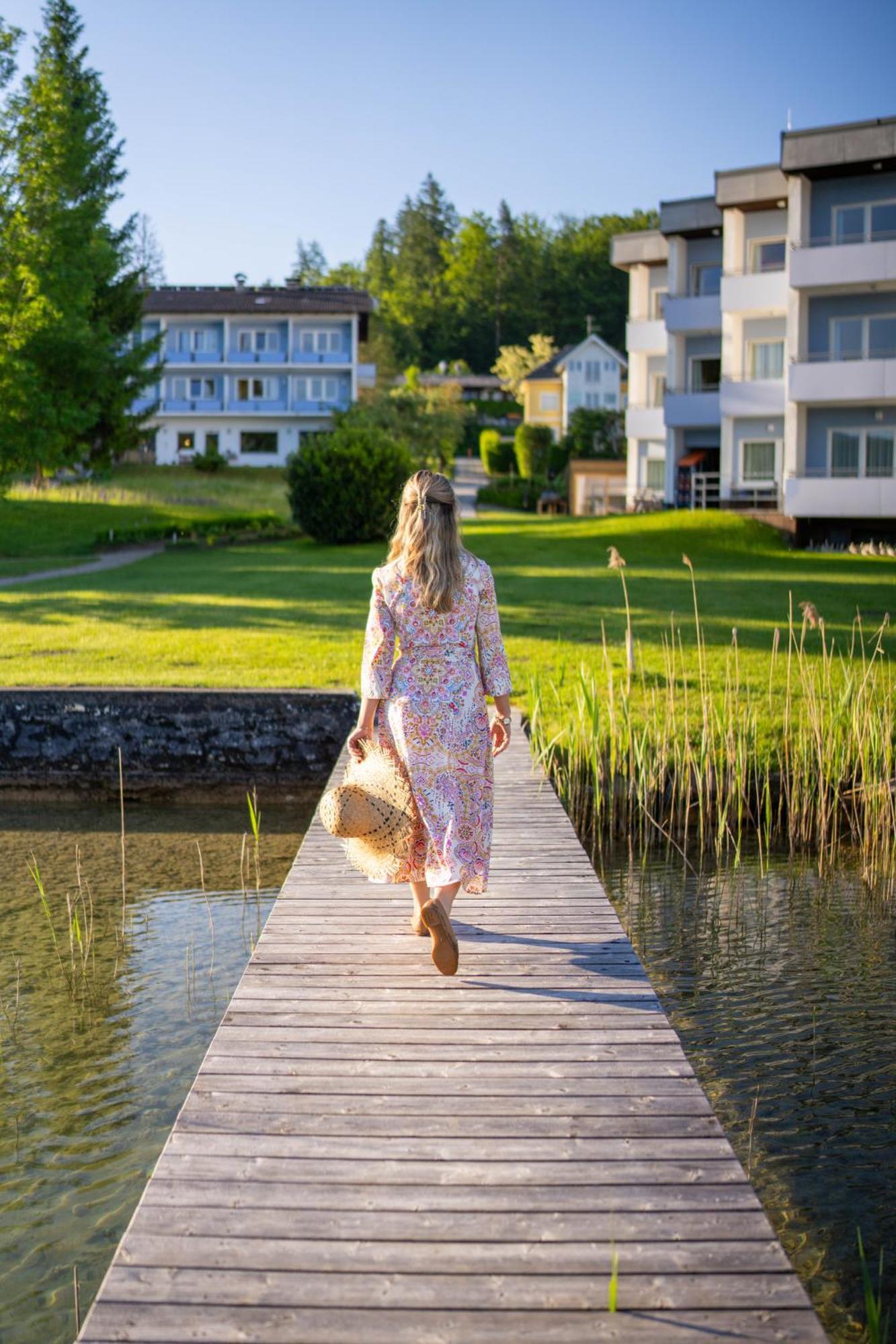 Strandhotel Schabus Фельден-ам-Вёртер-Зе Экстерьер фото